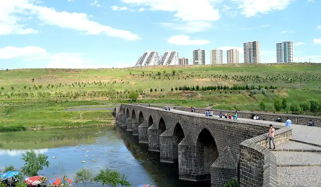 Diyarbakır Şehrinin Fotoğrafı